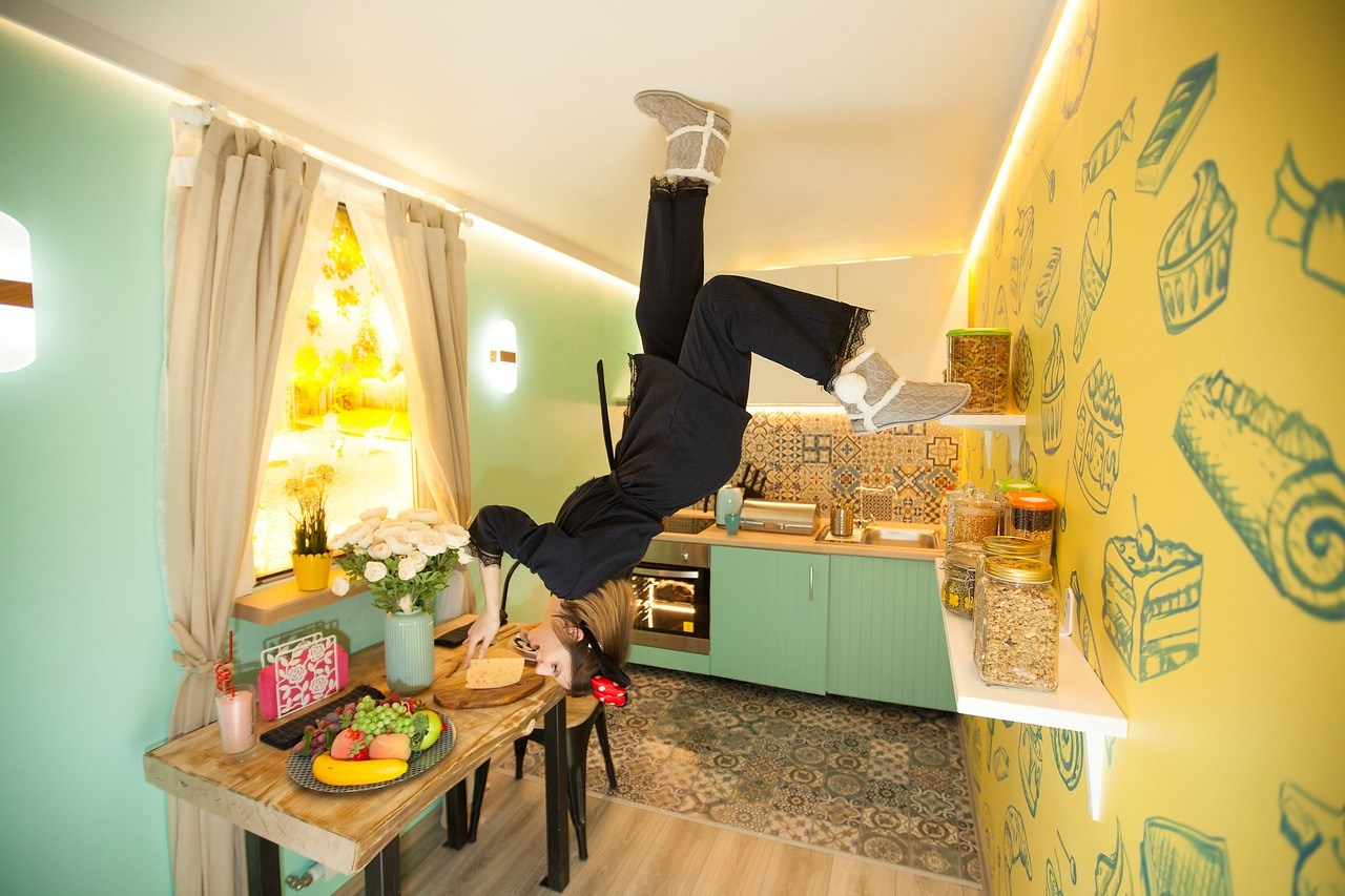 перевернутый город отдых